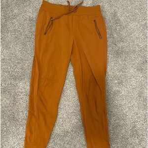 Athleta Trekkie North Jogger Women’s 10 T